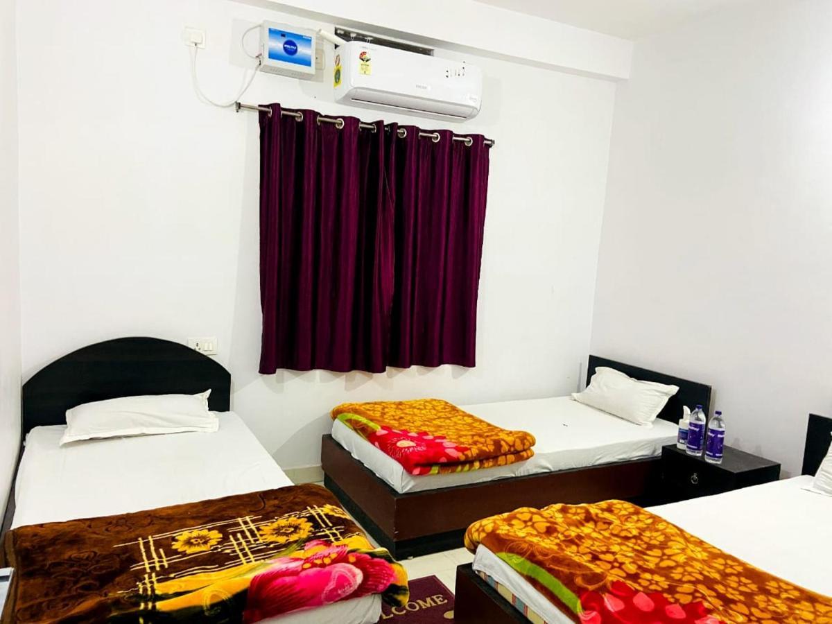 Gaurav Guest House Bodh Gaya Exterior foto